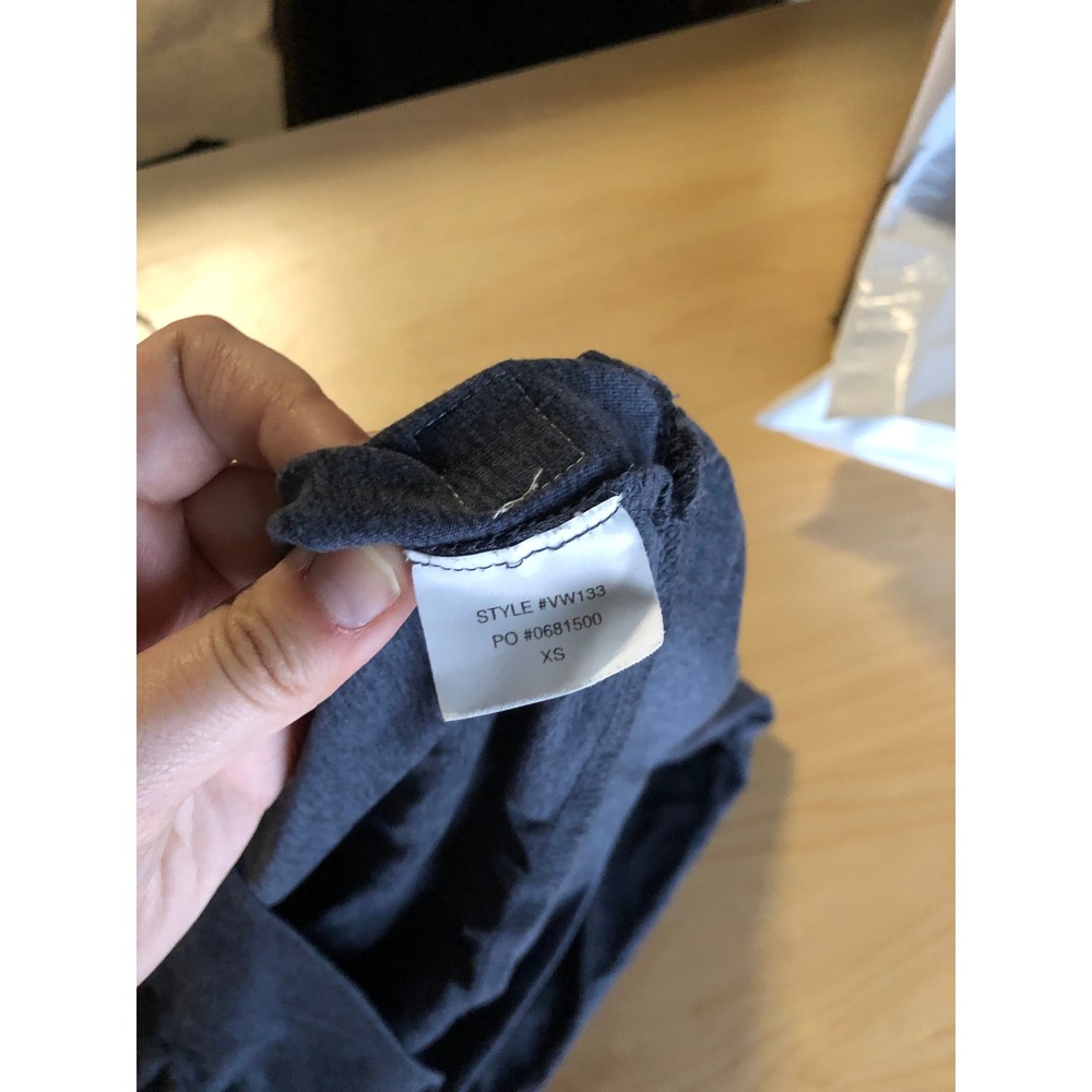 Vuori Daydream Crew Neck Long Sleeve XS Black Performance Pullover Athleisure - Picture 4 of 8